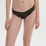 simone perele karma black lace thong