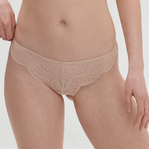 simone perele karma nude lace thong