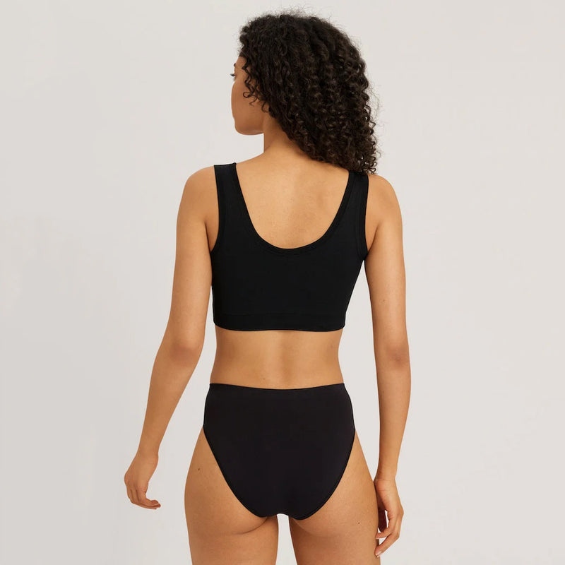 hanro black crop top